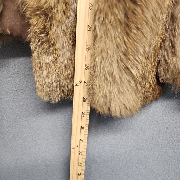 Vintage Womens Fur Coat Small Byrons Akron *FLAWS - Picture 6 of 16